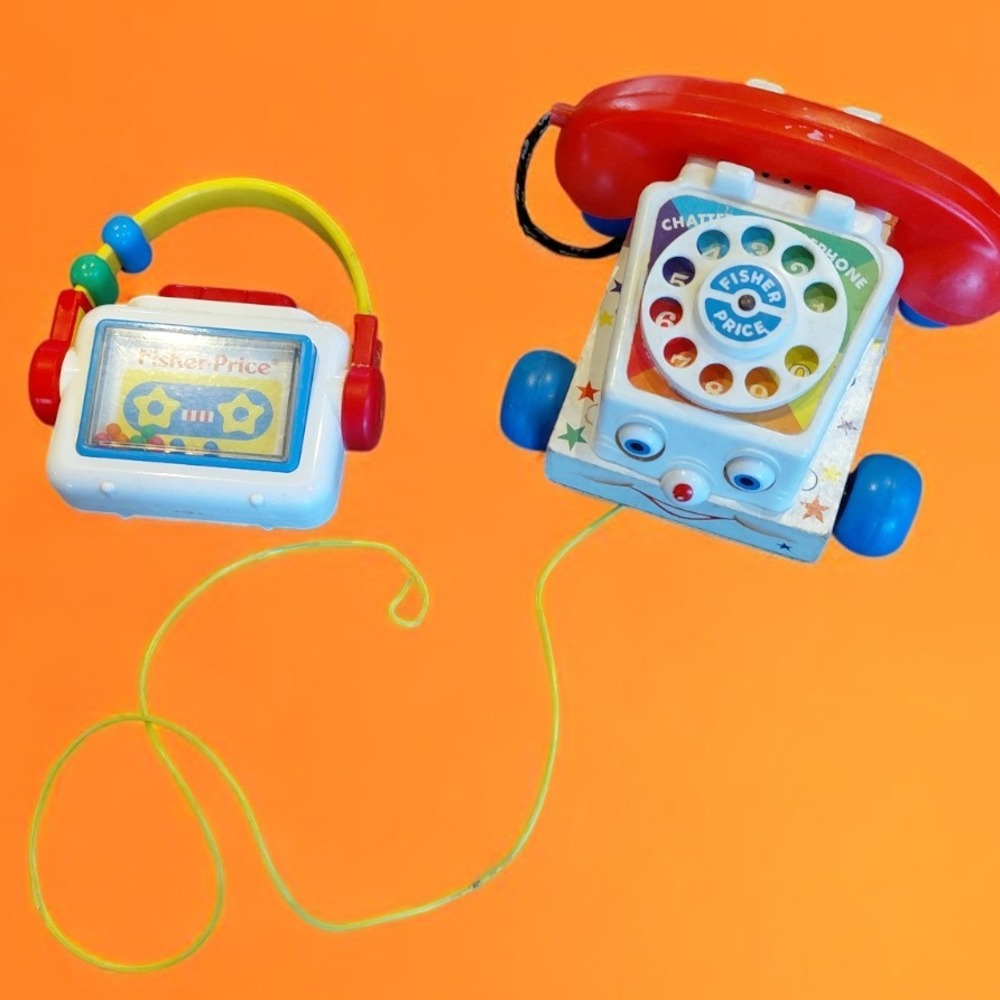 Vintage Fisher Price Chatter Telephone Pull Toy Classic‎ Rainbow Kids Play Toy